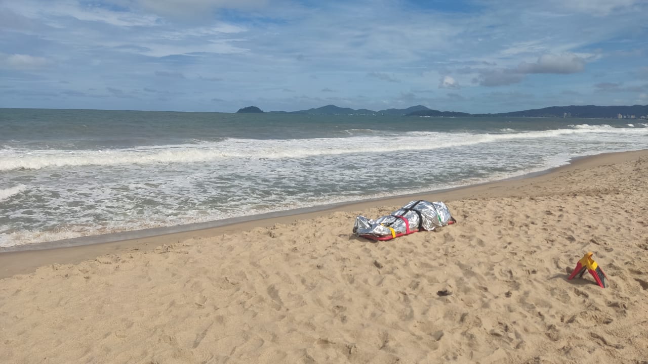 Homem Morre Afogado Em Praia De Barra Velha Penha Online Not Cias