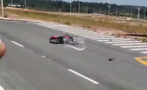 V Deo Motociclista Sofre Acidente Grav Ssimo Na Marginal Da Br Em