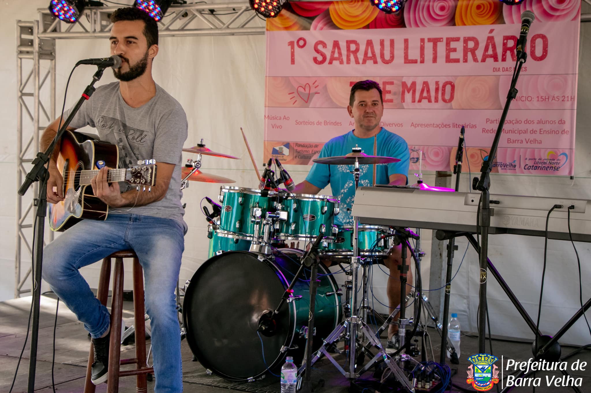 Barra Velha Realizou Feira De Artesanato Especial Do Dia Das Mães E O 1º Sarau Cultural Penha 4044