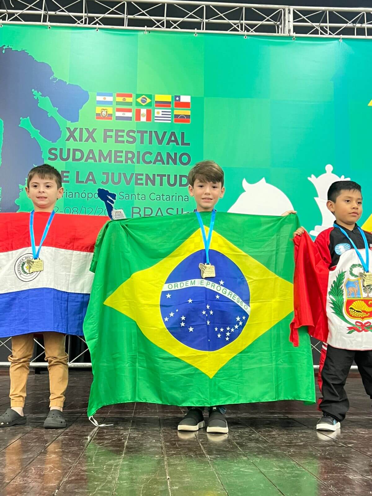 Enxadristas tricordianos conquistam medalhas no Campeonato