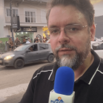 [VÍDEO] Moradores e comerciantes realizam protesto sobre lentidão em obra atrasada em Balneário Piçarras