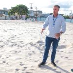 Areia do Circuito Brasileiro de Vôlei será reutilizada em quadras de esportes em Navegantes