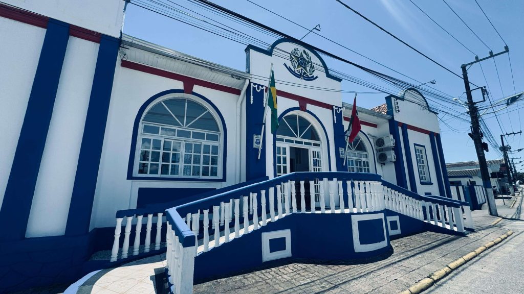 Prefeitura de Penha abre inscrições para concurso público e processos seletivos