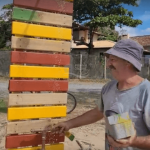[VÍDEO] Seu Madruga de Penha instala novo chuveiro em praia da cidade e deixa recado