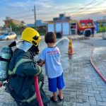 EM BARRA VELHA, BOMBEIROS REALIZAM SIMULADO DE EVACUAÇÃO EM ESCOLA