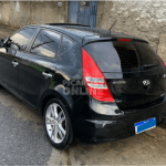 Hyundai i30 é furtado; vítima pede informações sobre paradeiro de seu carro