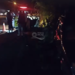 [VÍDEO] Carro e carreta se envolvem em acidente em Penha