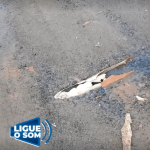 [VÍDEO] Esgoto verte há meses em rua de Penha; morador implora por solução