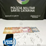 [VÍDEO] Polícia Militar de Penha tira de circulação dois tele-entregas de drogas que agiam na cidade
