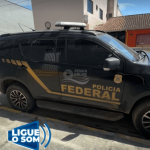 [VÍDEO] Viaturas da Polícia Federal chamaram a atenção em Penha na manhã desta terça-feira (20)